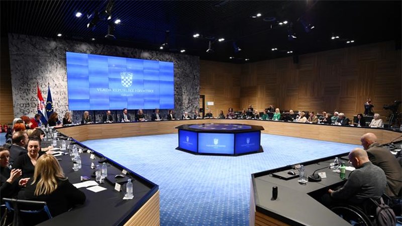 Vlada će nastaviti raditi na dobrobiti osoba s invaliditetom